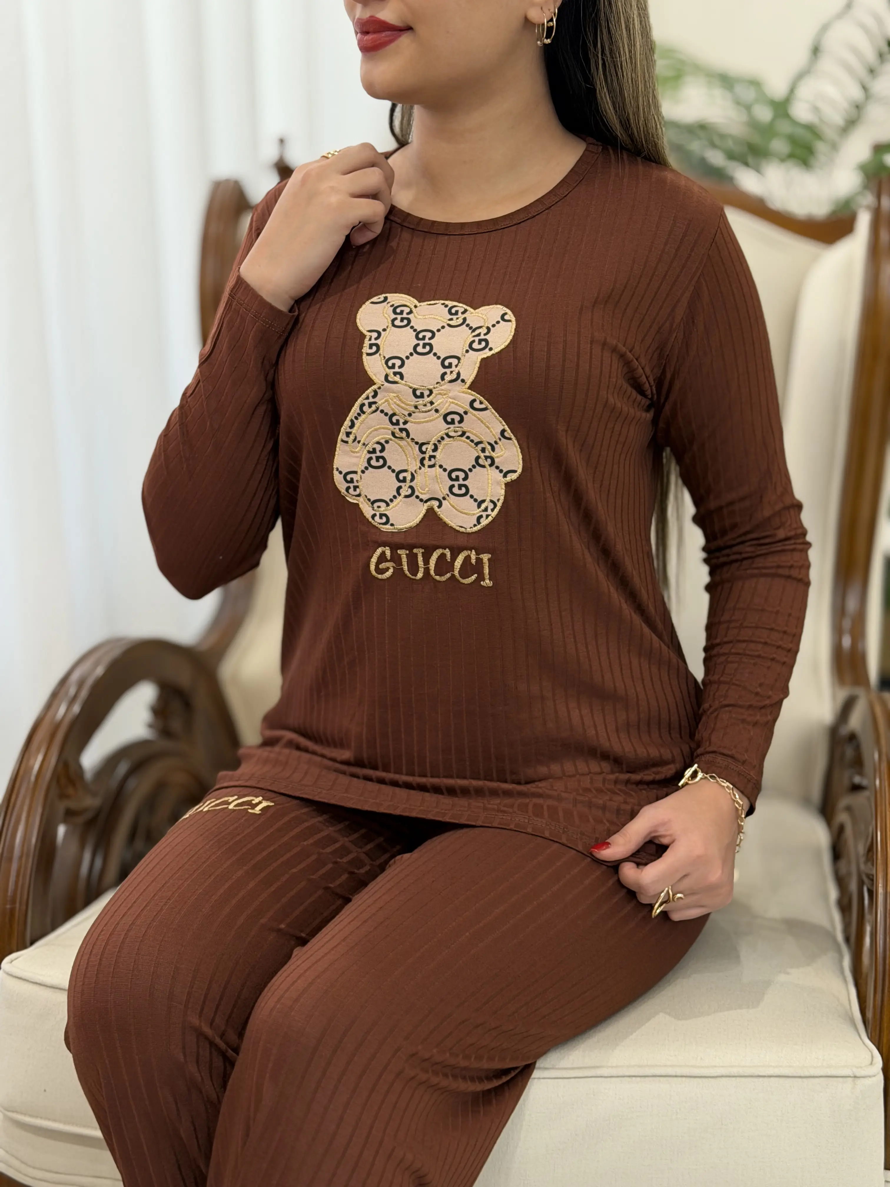 ست گوچی کد2392