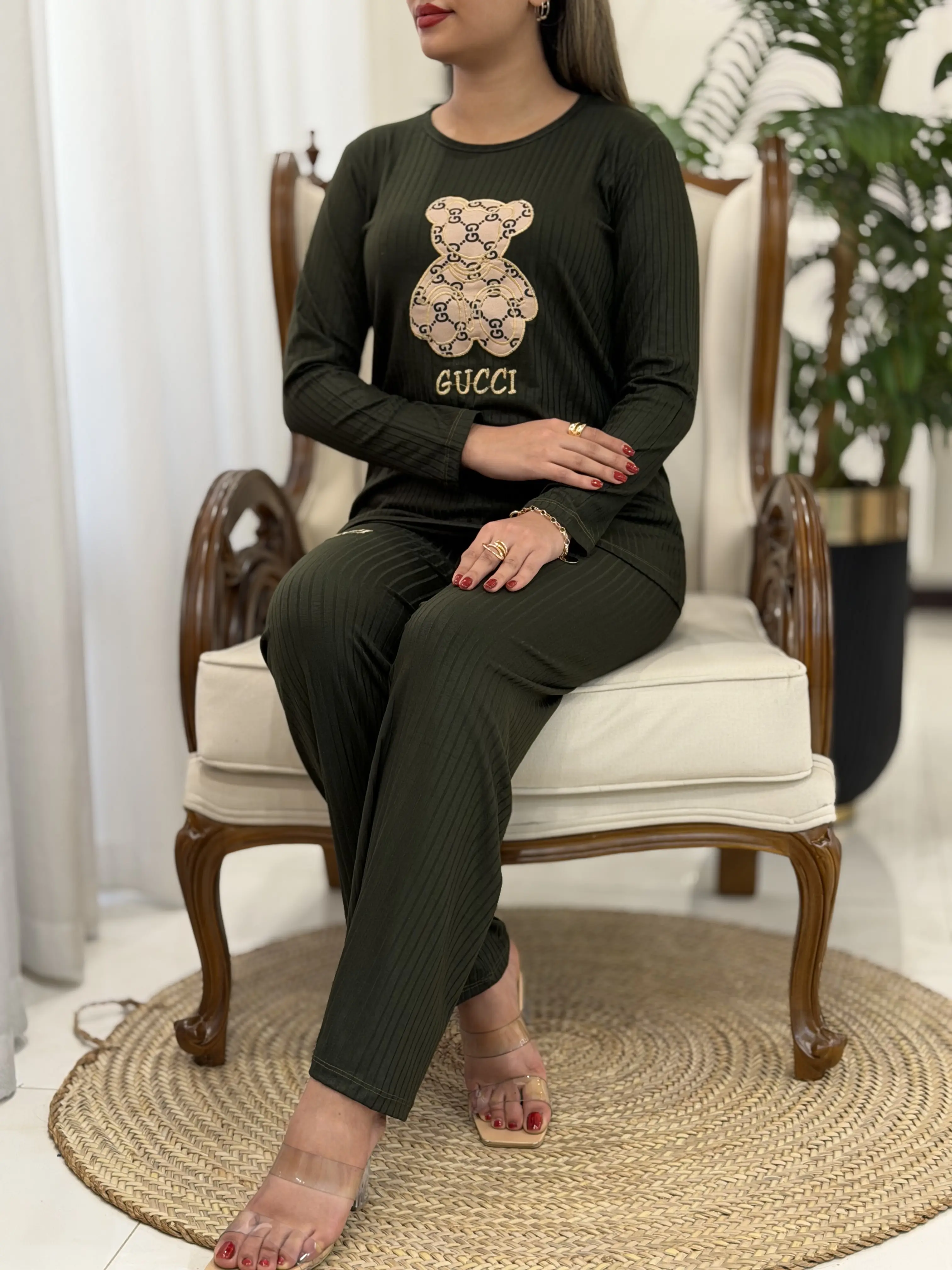 ست گوچی کد2392