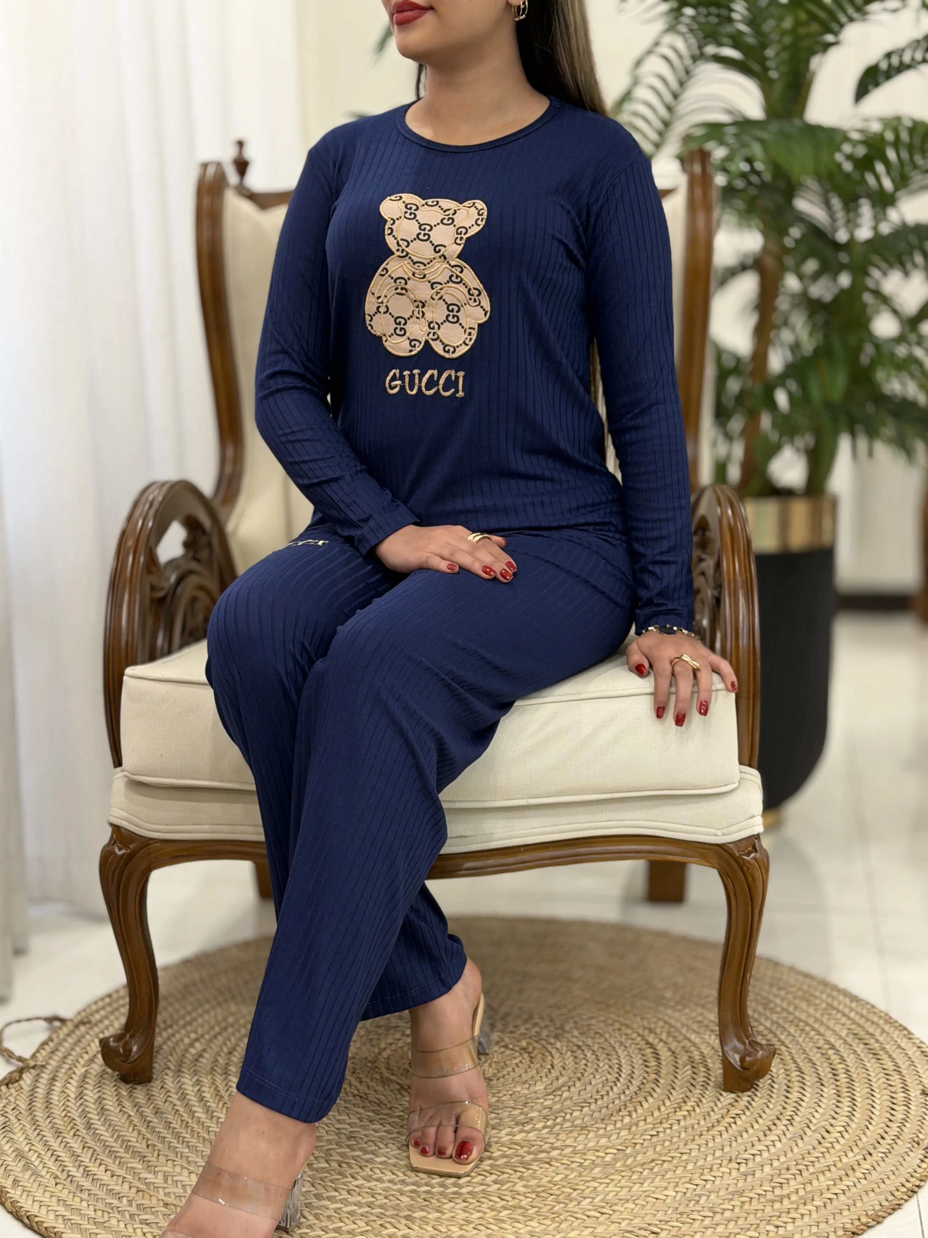 ست گوچی کد2392