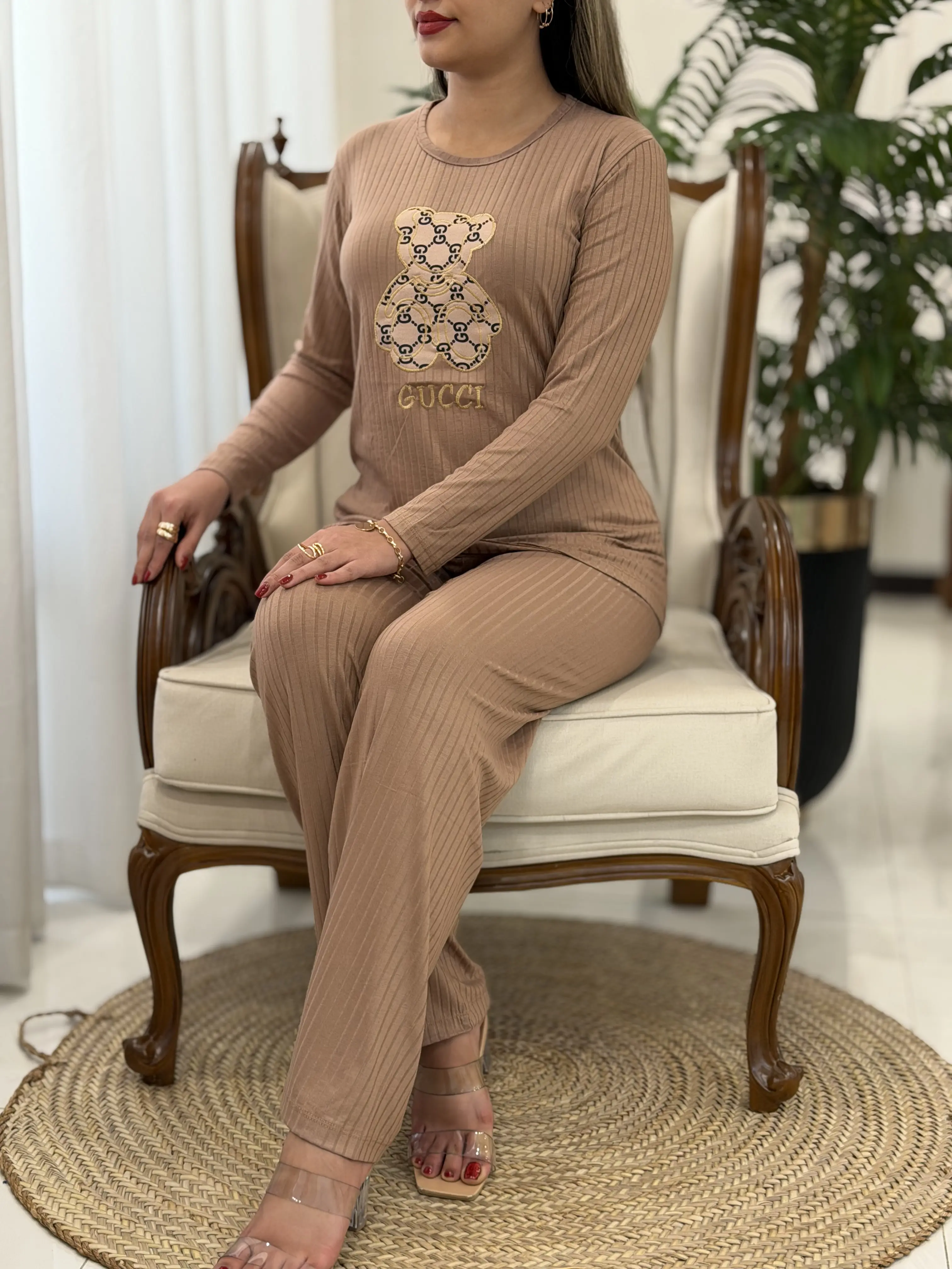 ست گوچی کد2392