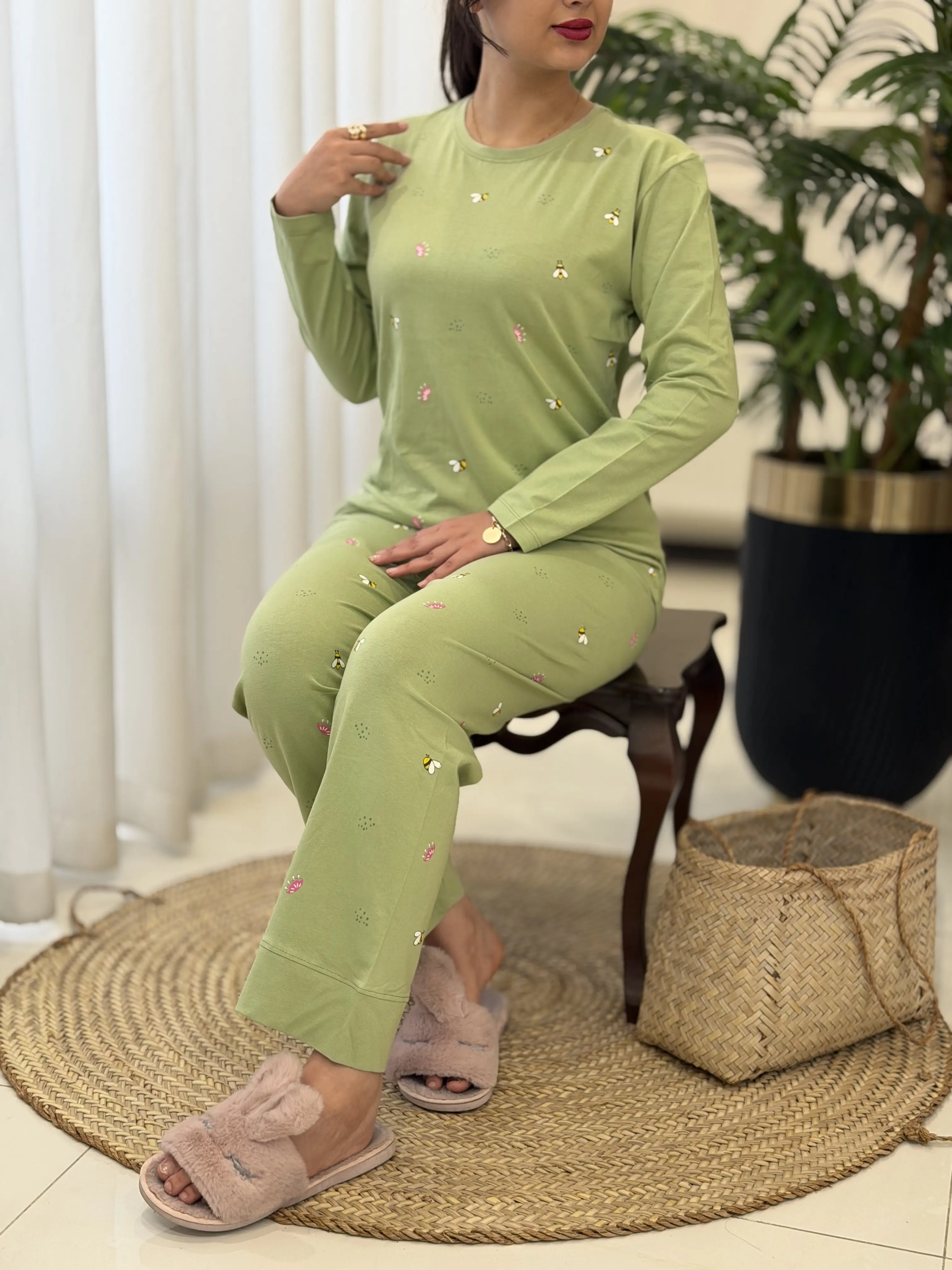 ست زنبور کد2371