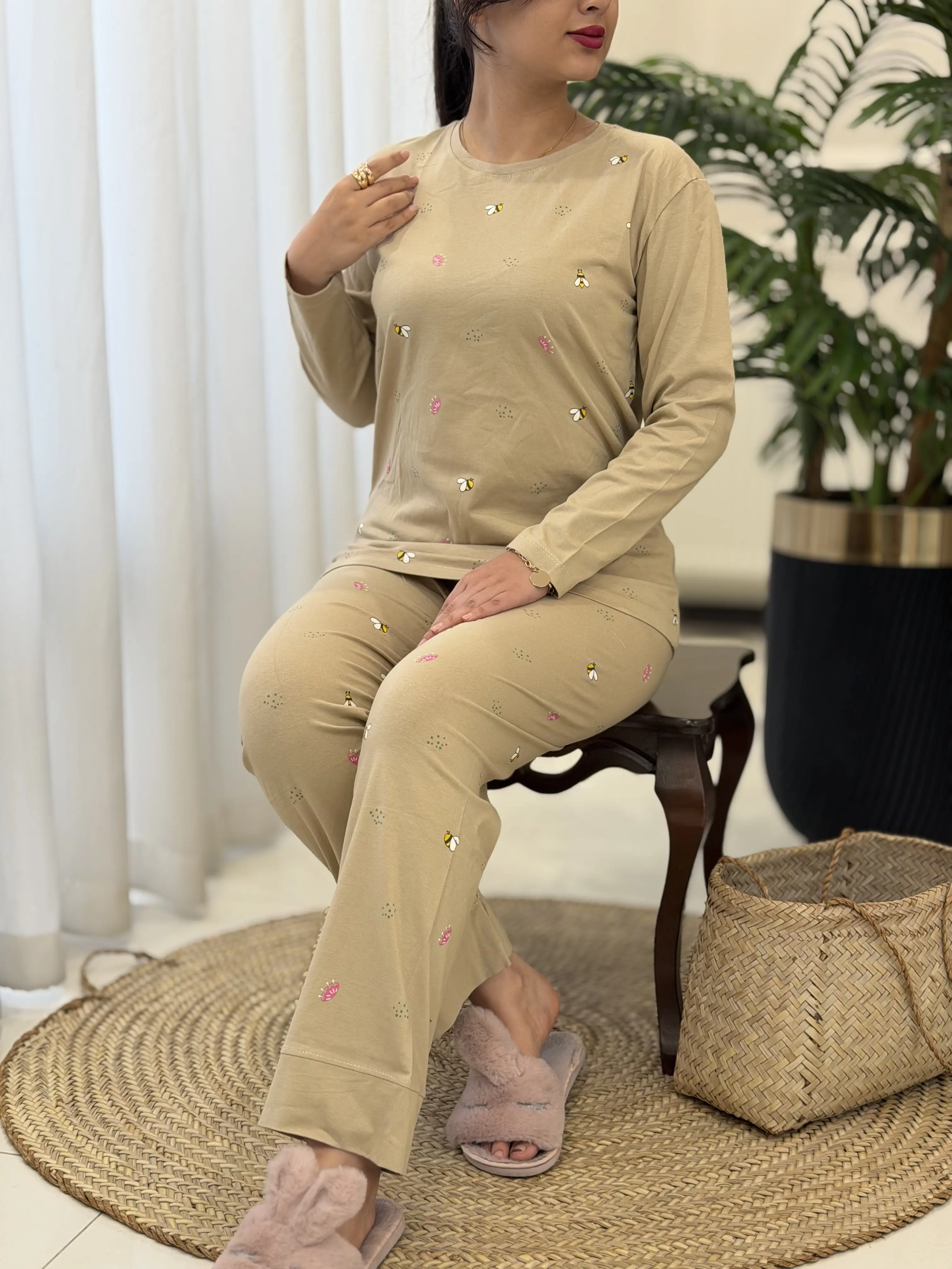 ست زنبور کد2371